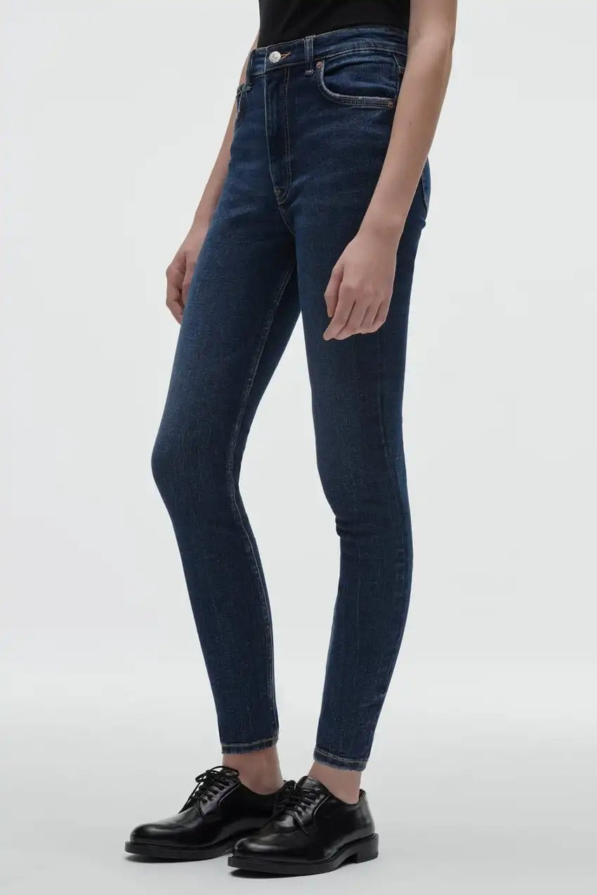 Dark Blue Wash High-Rise Skinny Jeans
