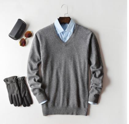 Men's Cashmere Crew Neck Sweater - Classic Knit - Grey 2