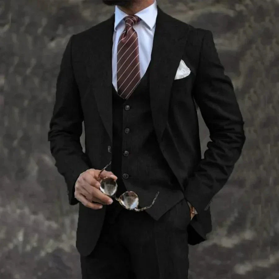 Men's Three-Piece Suit with Waistcoat in black, Classic Formal