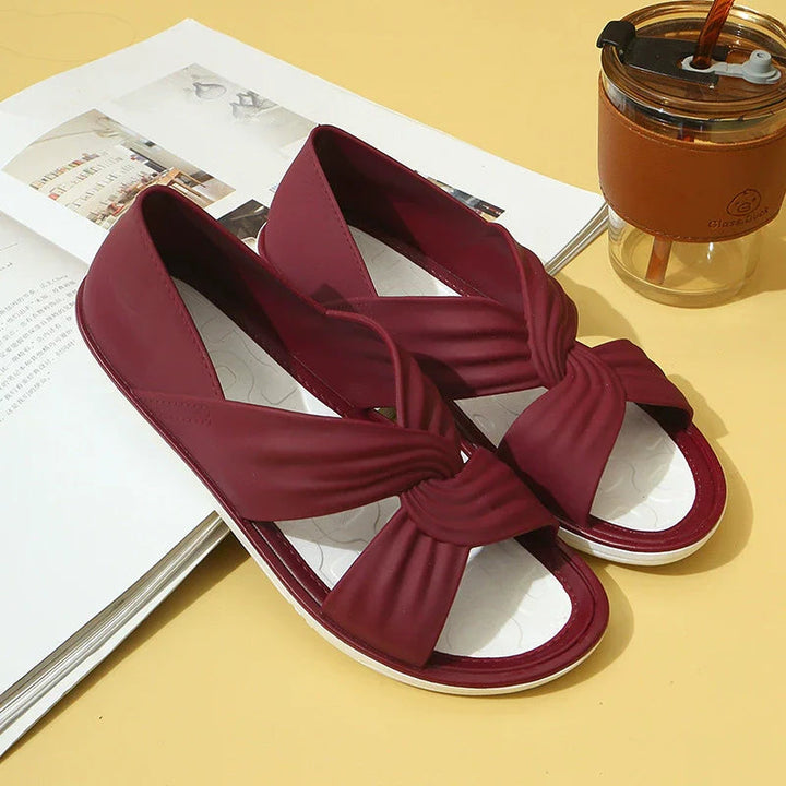 Women's Cushioned Cross-Strap Sandals in red, Elena