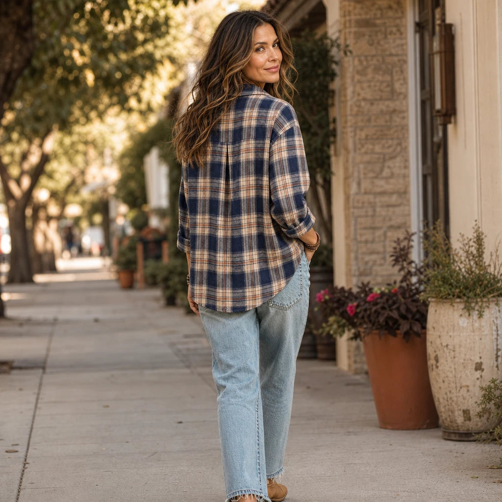 Women's Plaid Button-Front Long-Sleeve Blouse - Relaxed Fit
