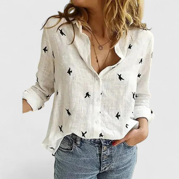 Women's Relaxed Button-Up Blouse in white 2, Effortless Elegance